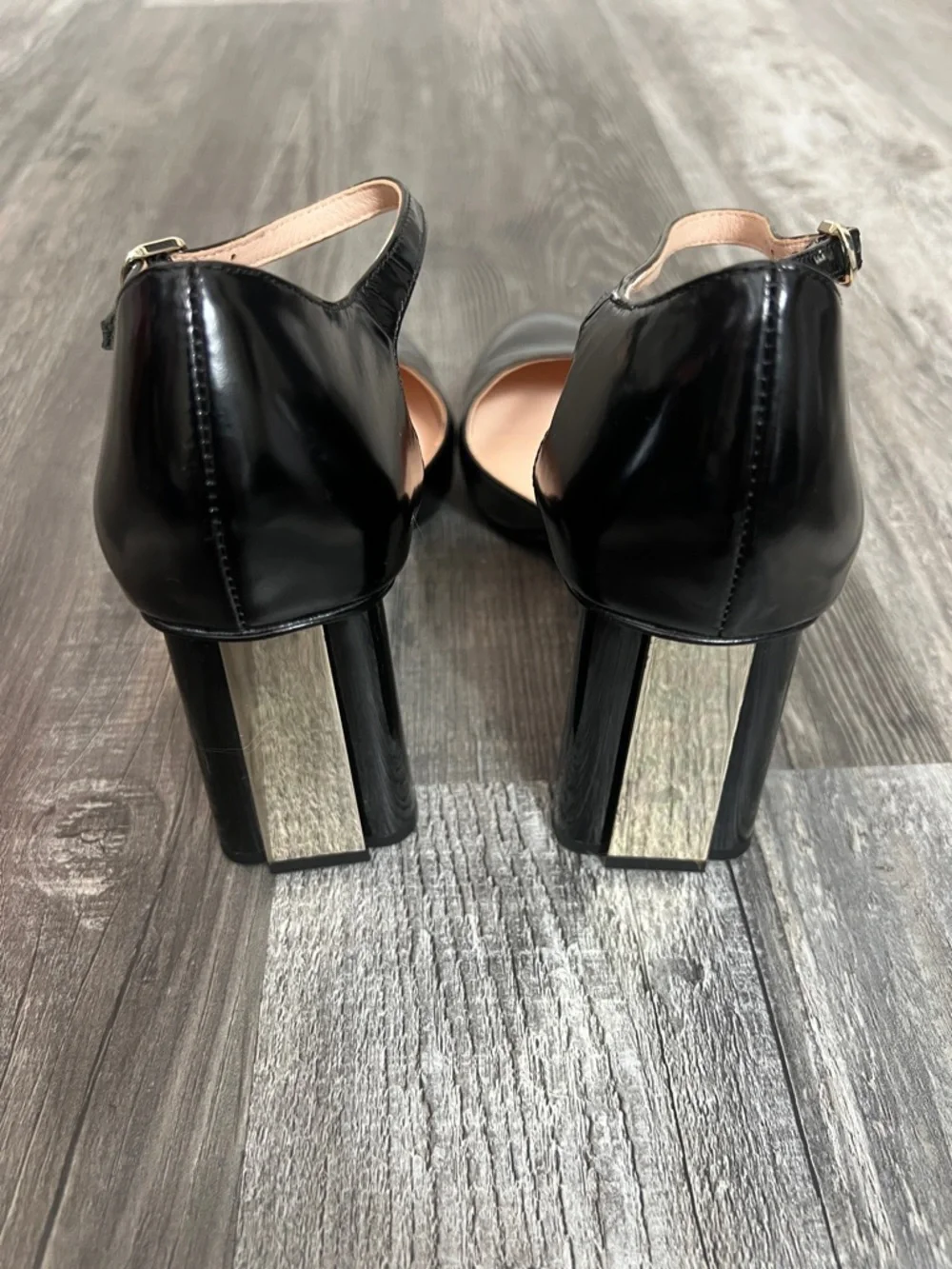 kate spade striking kate